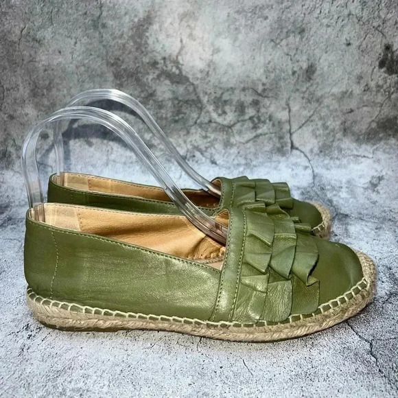 R2-6-3. A/ANTHROPOLOGIE ALEXANDER RUFFLE ESPADRILLE  FLATS SIZE WMNS EU 36 US 6 - Picture 3 of 8